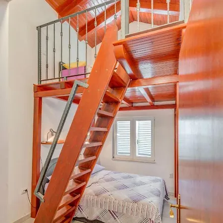 House Luiza Tatil Evi