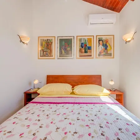 House Luiza Casa vacanze *